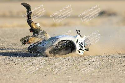 media/Dec-06-2025-CVMA (Sat) [[4a896cc04c]]/Race 15-Formula 2-CVMA Hooligans-American Thunder/